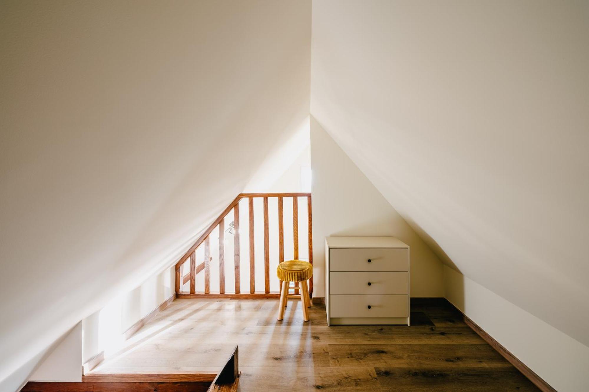 Les Charmes Apartment