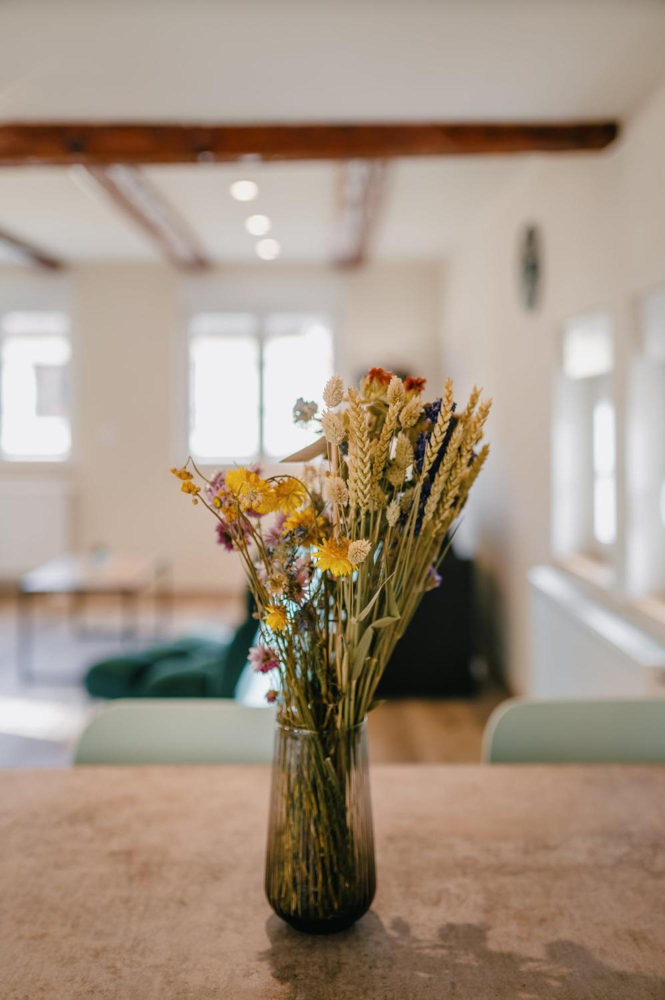Les Charmes Apartment